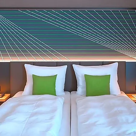 Elaya Kevelaer, Trademark Collection By Wyndham Hotel 3*